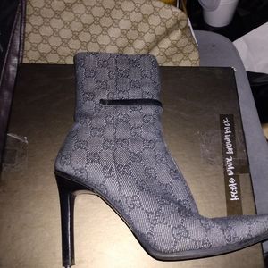 Women's ankle boots